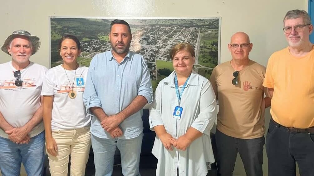 Imagem de compartilhamento para o artigo Prefeito Weliton Guimarães recebe equipe do Programa “Trilha Rupestre” e Unesco para fomentar turismo em Alcinópolis da MS Todo dia